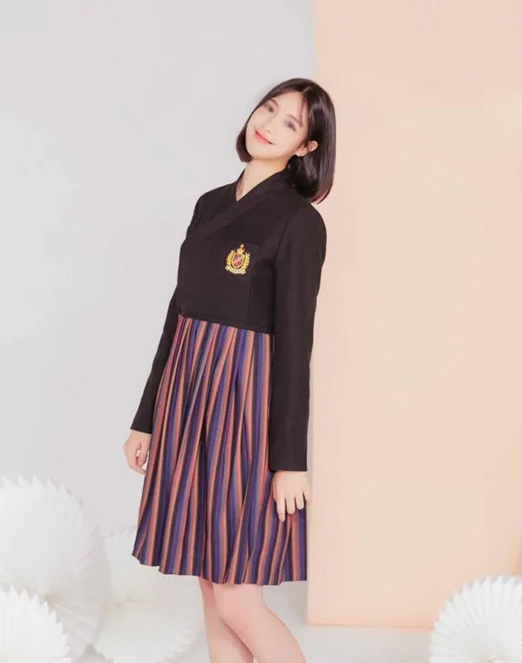 韩服式学生校服，韩国学生制服